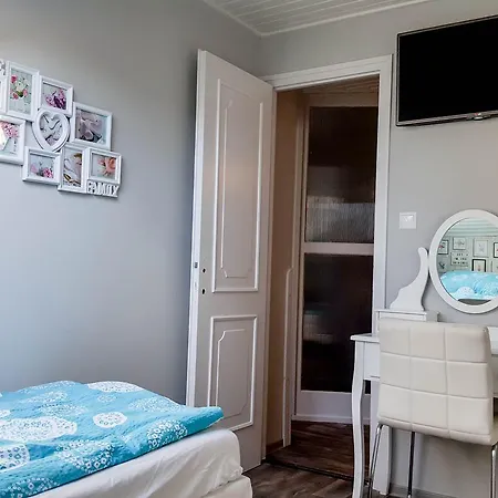 Lara Apartment Siofok